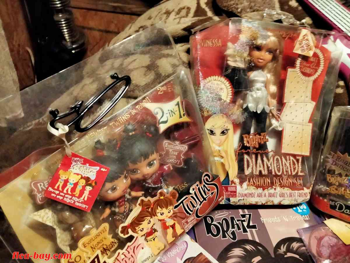 Bratz bundle - Cleburne, Texas - FleaMarketBay