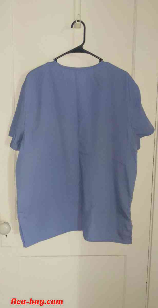 Men's scrubs. - Rockford, Illinois - FleaMarketBay