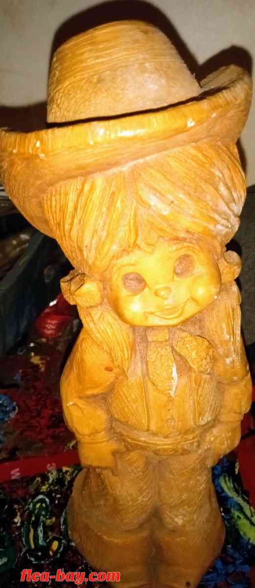 Mackenzie gueen of the rodeo statue 1974 - Logansport, Louisiana