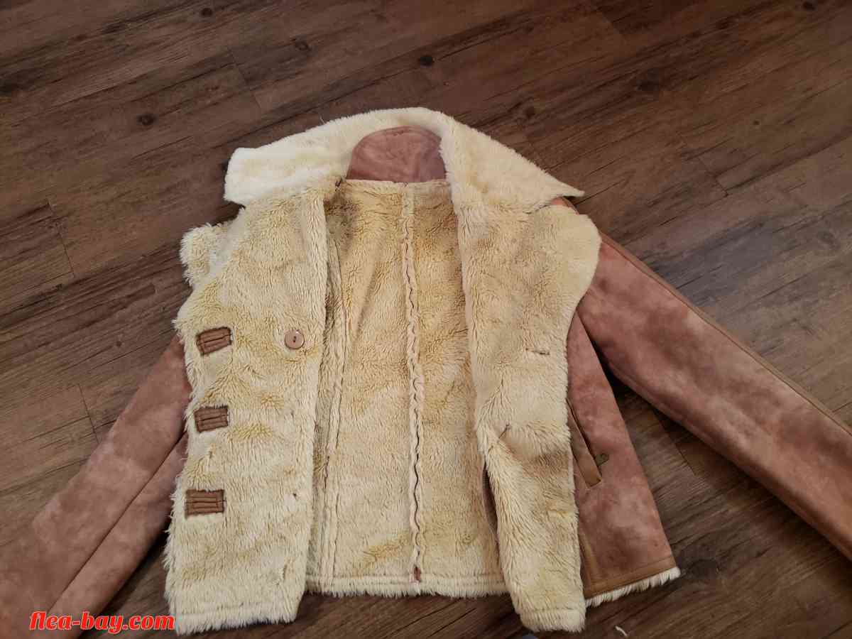 REAL leather jacket - Bowling Green, Kentucky - FleaMarketBay