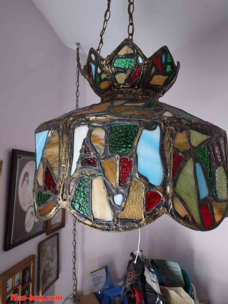 vintage tiffany style hanging light - Paramus, New Jersey