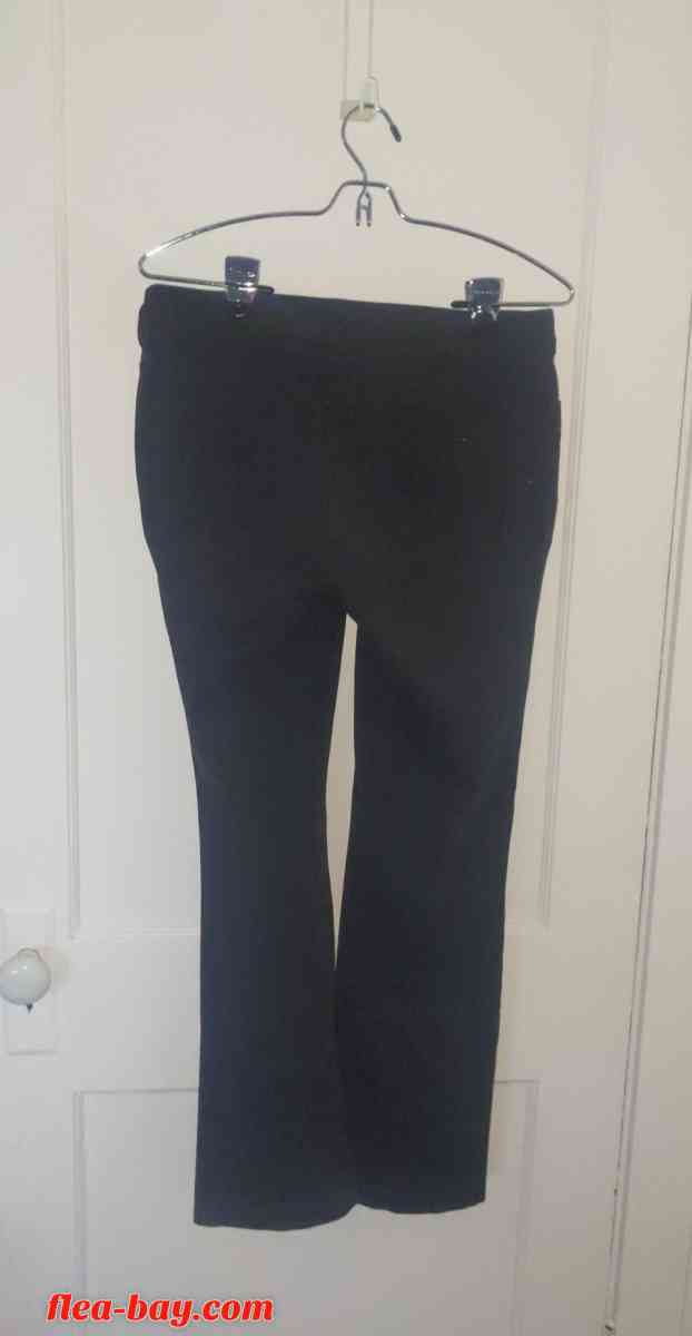 pants - Rockford, Illinois - FleaMarketBay