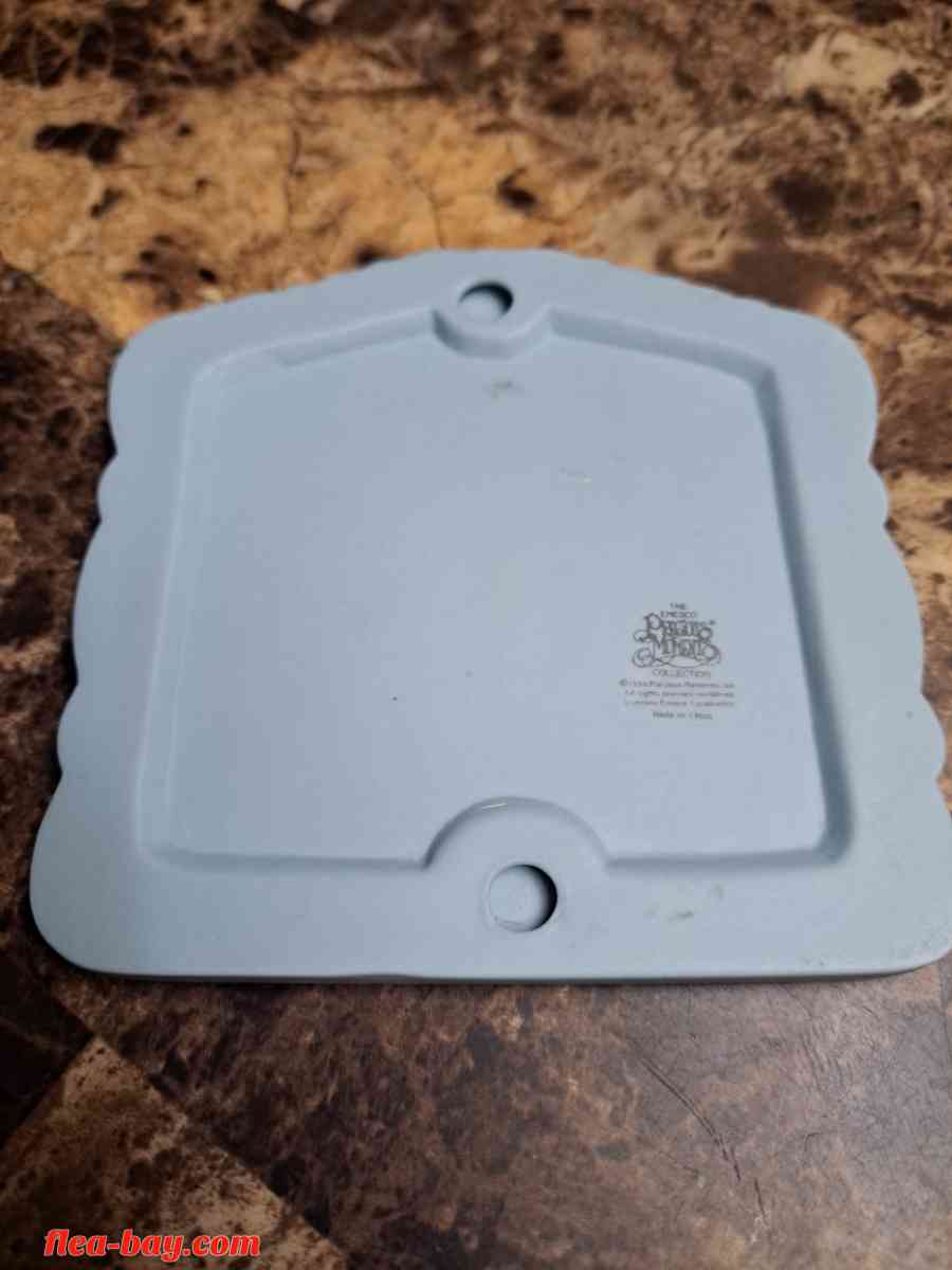 Precious Moments - Clarksville, Tennessee - FleaMarketBay