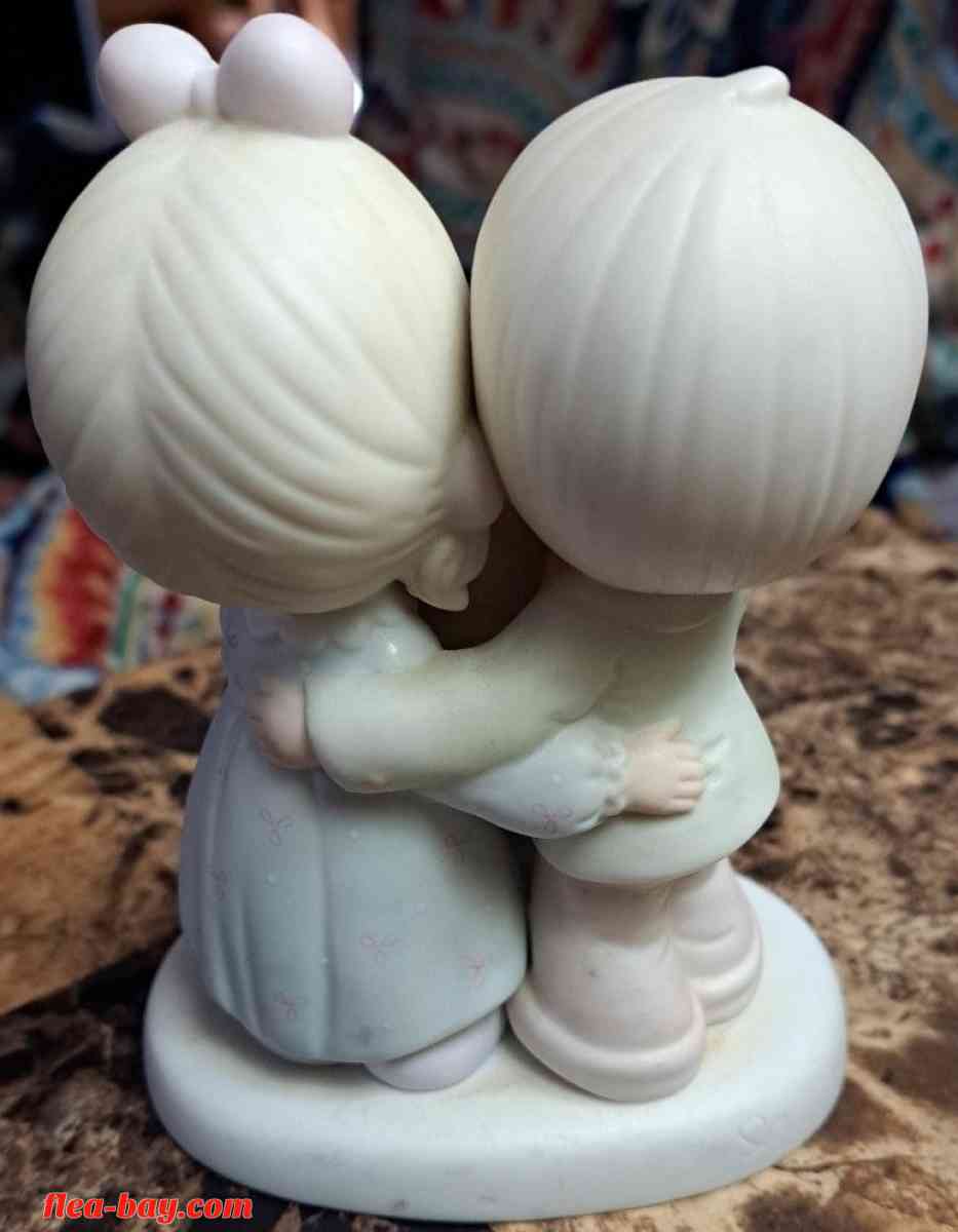 Precious Moments - Clarksville, Tennessee - FleaMarketBay