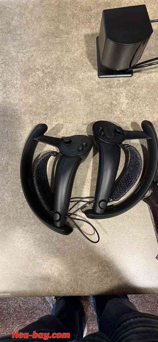 valve index vr Headset - Alamo, California - FleaMarketBay