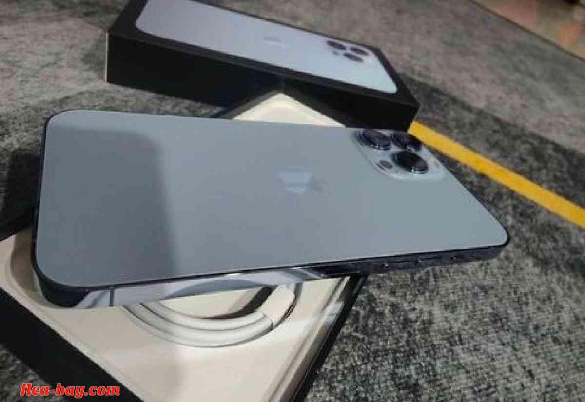iphone 13 pro max unlocked - Worcester, Massachusetts - FleaMarketBay