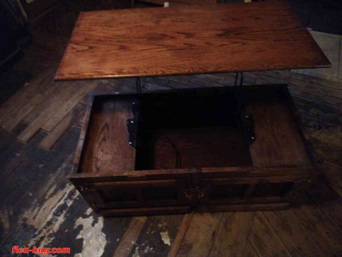 vintage coffee table by white clad - Bullard, Texas