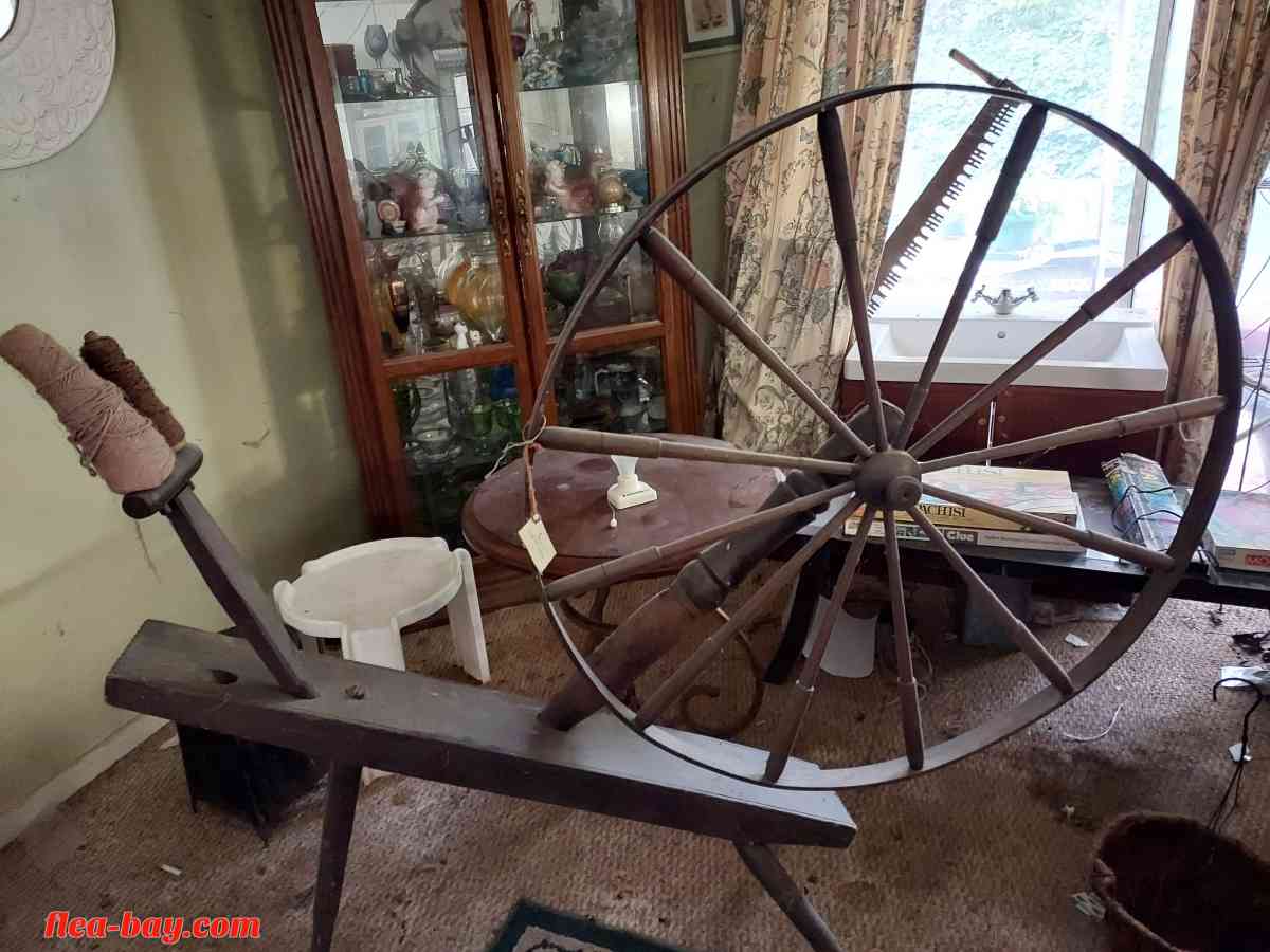 Full Antique spin wheel - Westminster, South Carolina
