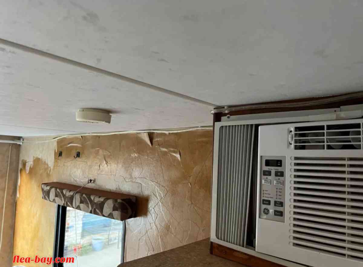 2012 k-z sportsman 16ft toy hauler rv camper - Colorado Springs, Colorado - FleaMarketBay