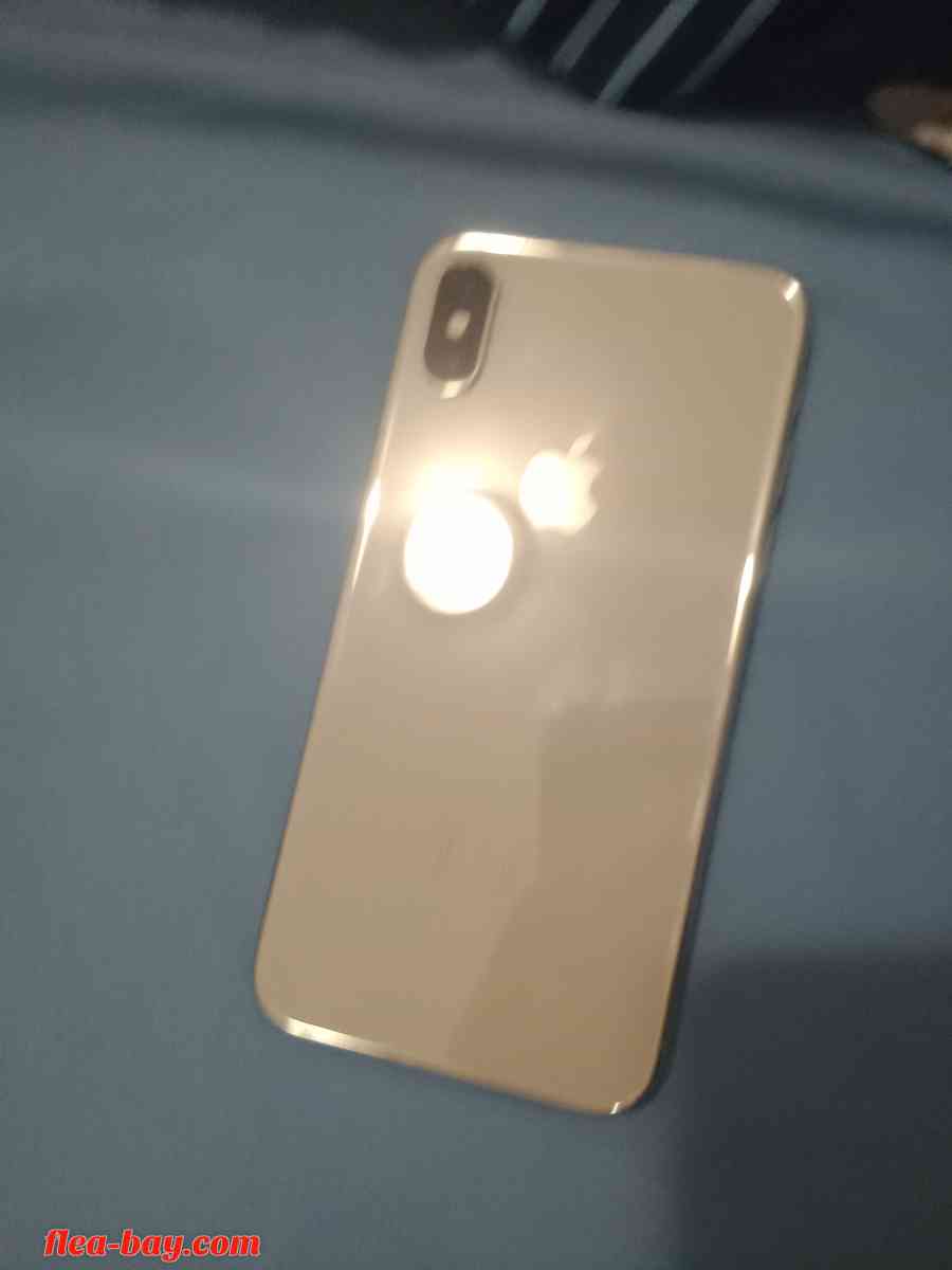 I'm selling a nice iPhone 10 - Accord, New York