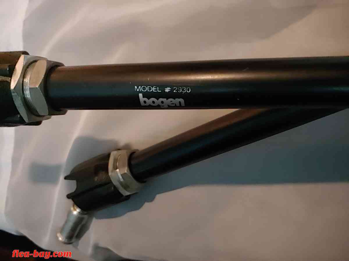 Manfrotto 143 magic arm - Palm Bay, Florida - FleaMarketBay