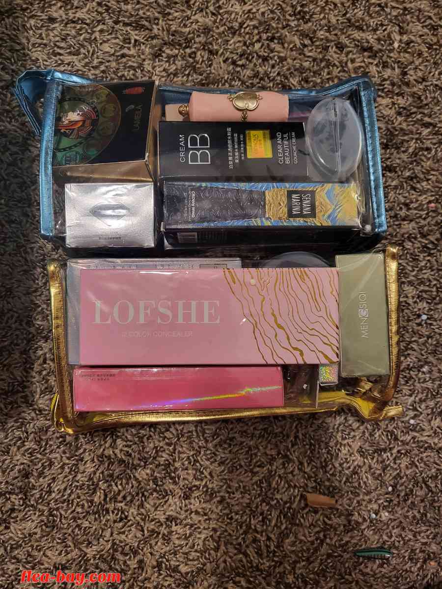 make up bag - Bear, Delaware - FleaMarketBay
