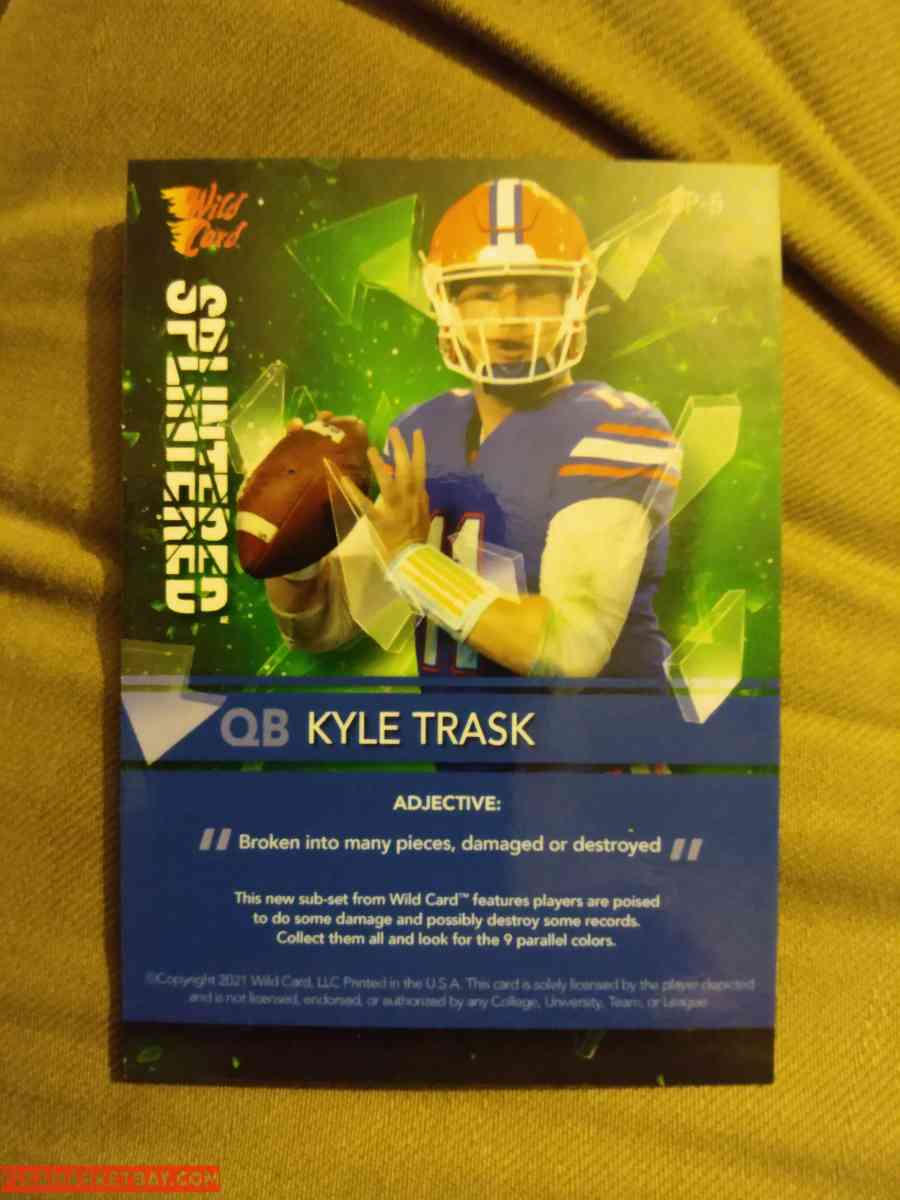 sports card football - Mount Holly, North Carolina - FleaMarketBay