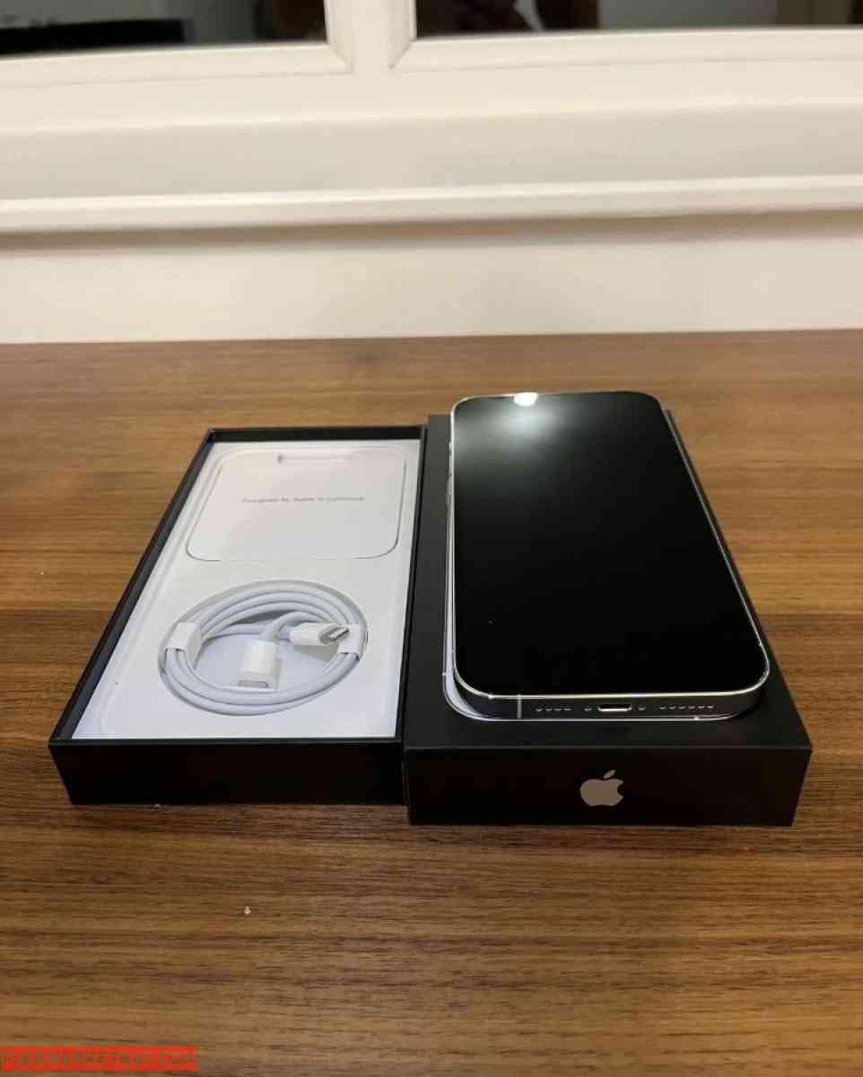 brand New Iphone 12 - Los Angeles, California - FleaMarketBay