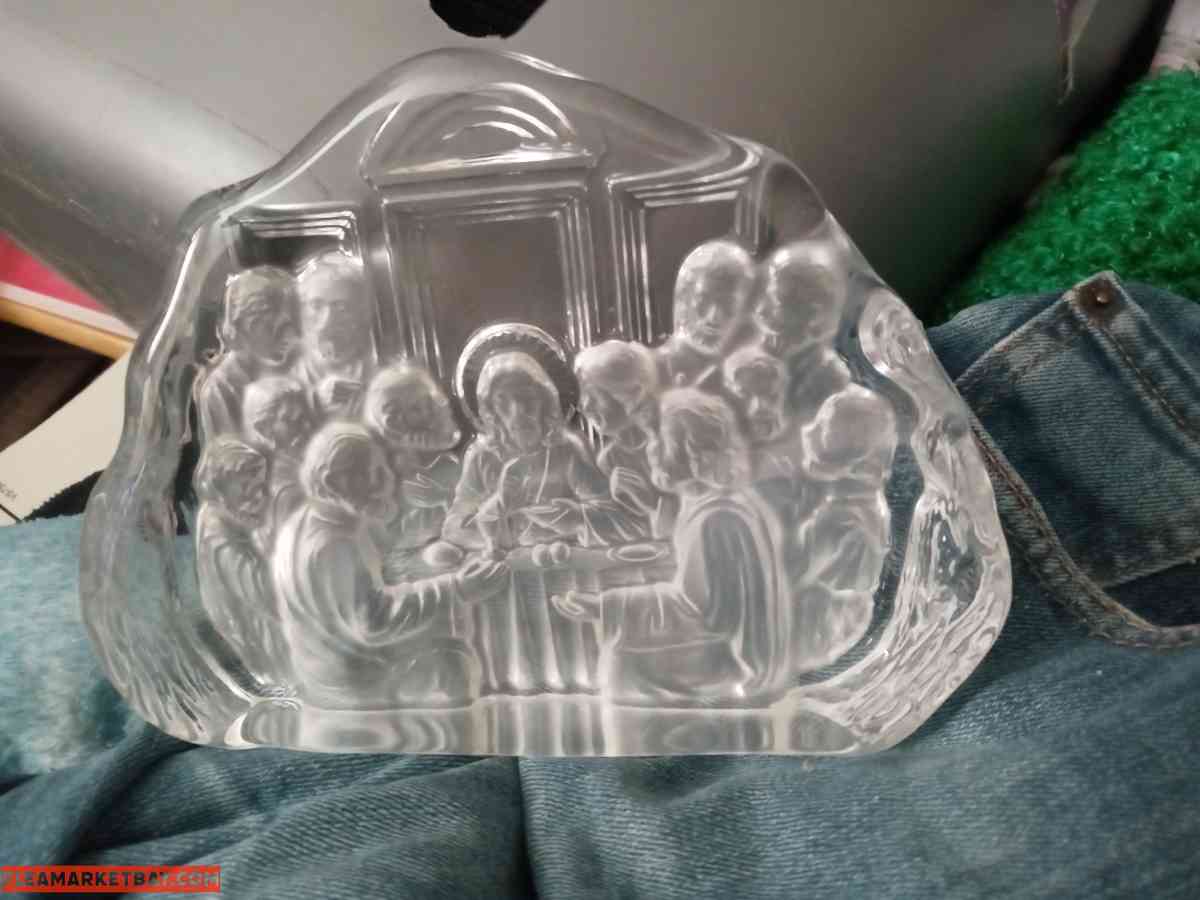 solid Crystal Last Supper