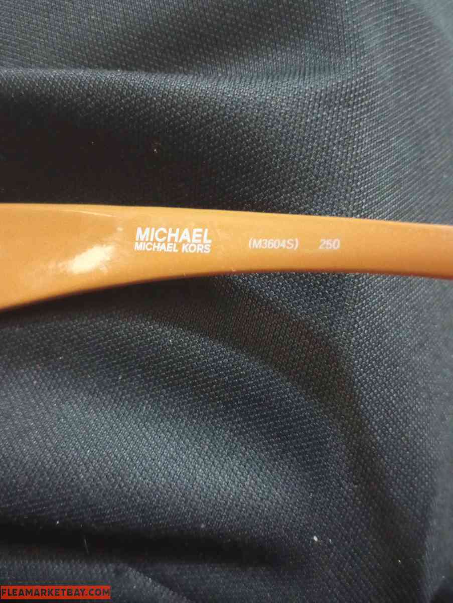 Michael kors sunglasses - Seattle, Washington - FleaMarketBay