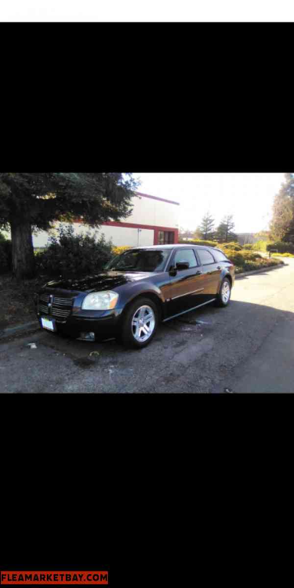 Hi, I'm selling my 2007 Dodge Magnum with 119,000 miles ever - Adelanto, California - FleaMarketBay