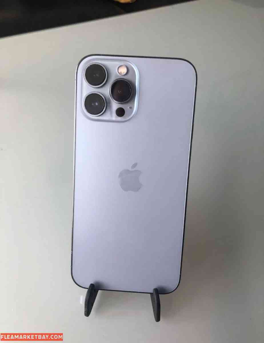 brand New Iphone 13 pro max - Los Angeles, California - FleaMarketBay