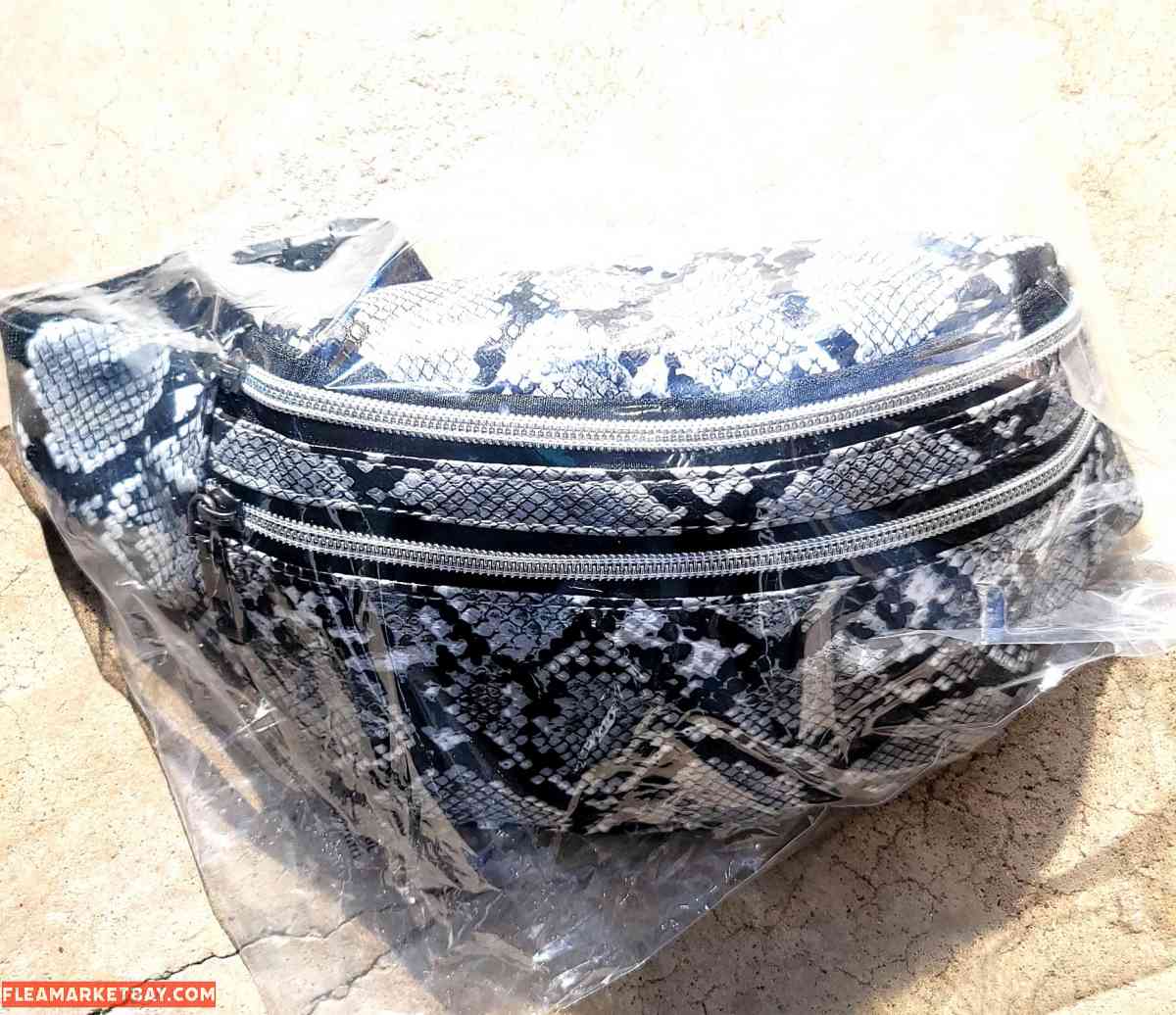 Fashion belt bags - Waco, Texas - FleaMarketBay