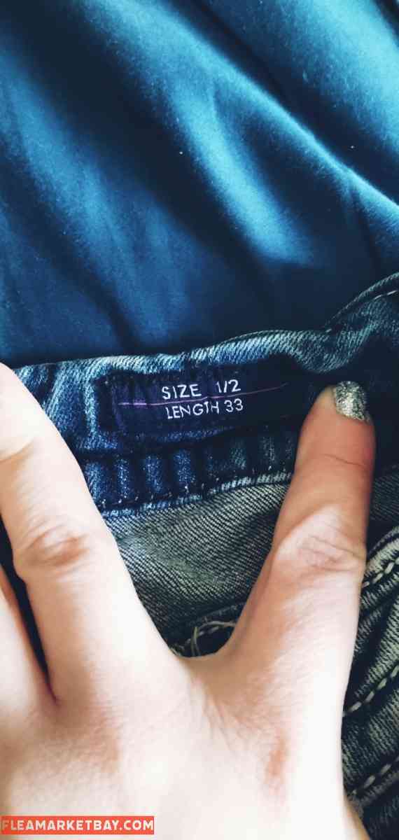 vigoss jeans - Grand Rapids, Minnesota - FleaMarketBay