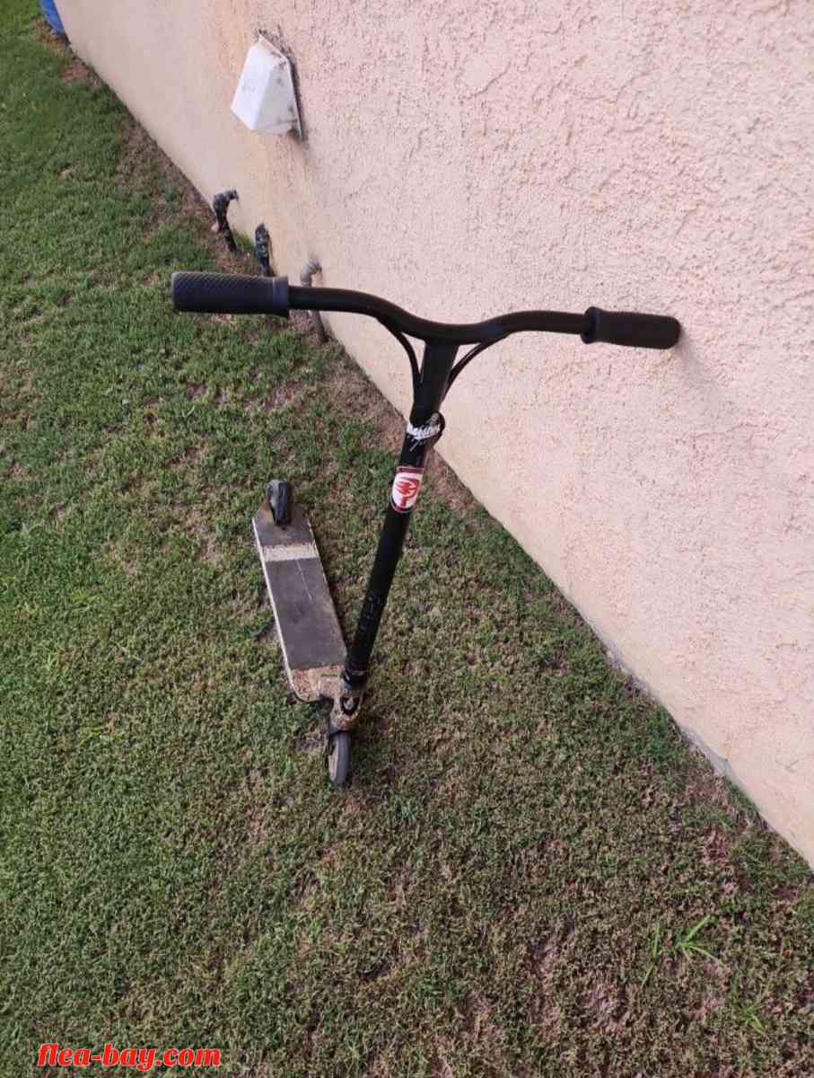 ENVY PRODIGY PROFESSIONAL SCOOTER - Azusa, California - FleaMarketBay