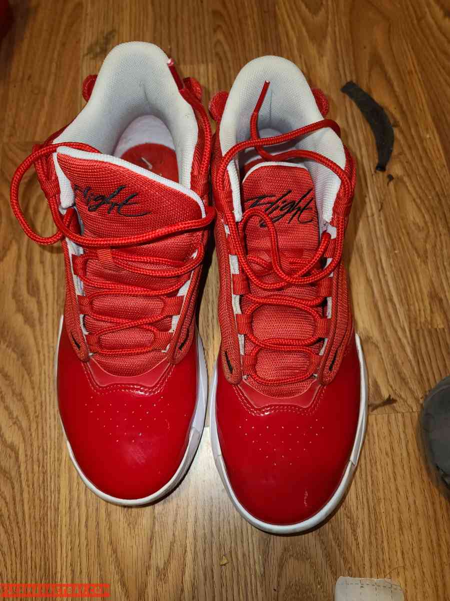 Jordan max aura 4 - Mcallen, Texas - FleaMarketBay