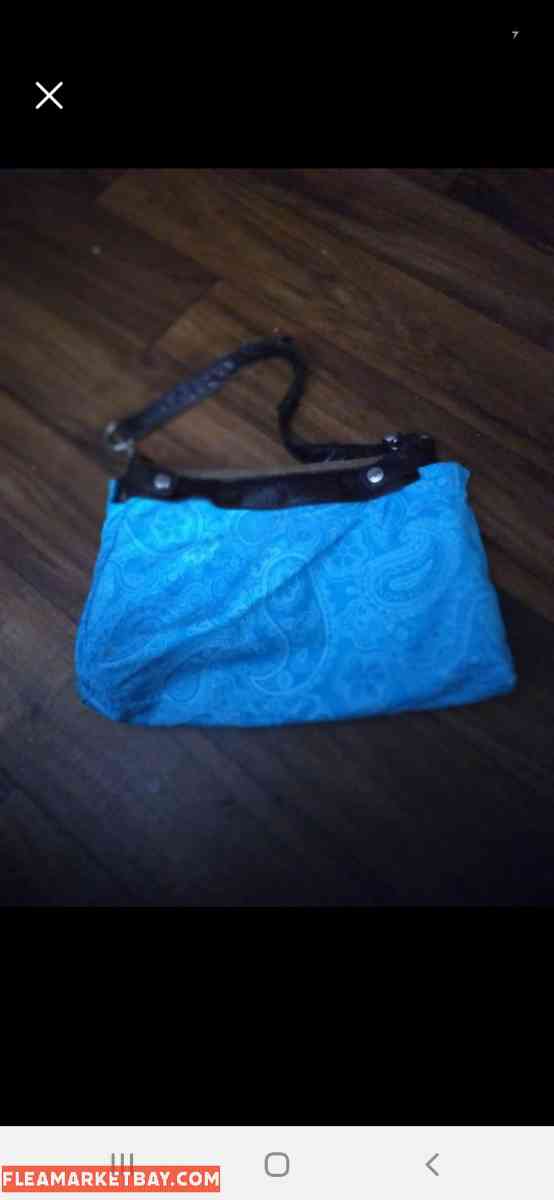 Purse With Interchangeable Covers - Allen, Texas