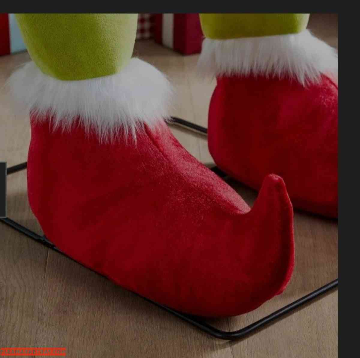 6ft Automated Santa & Grinch - Grandview, Texas - FleaMarketBay