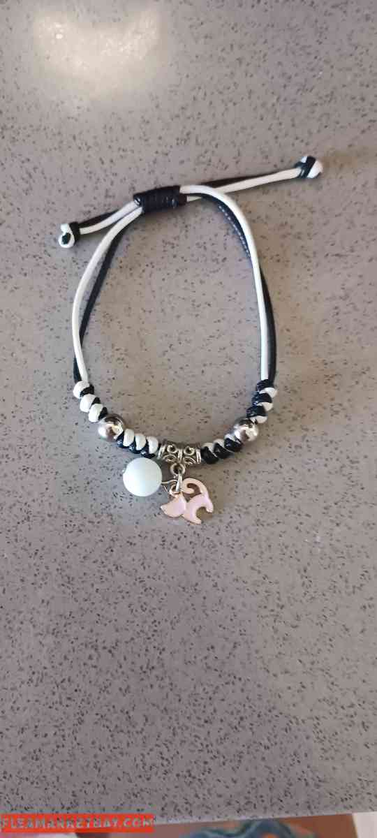 Couples Bracelets - Los Angeles, California - FleaMarketBay