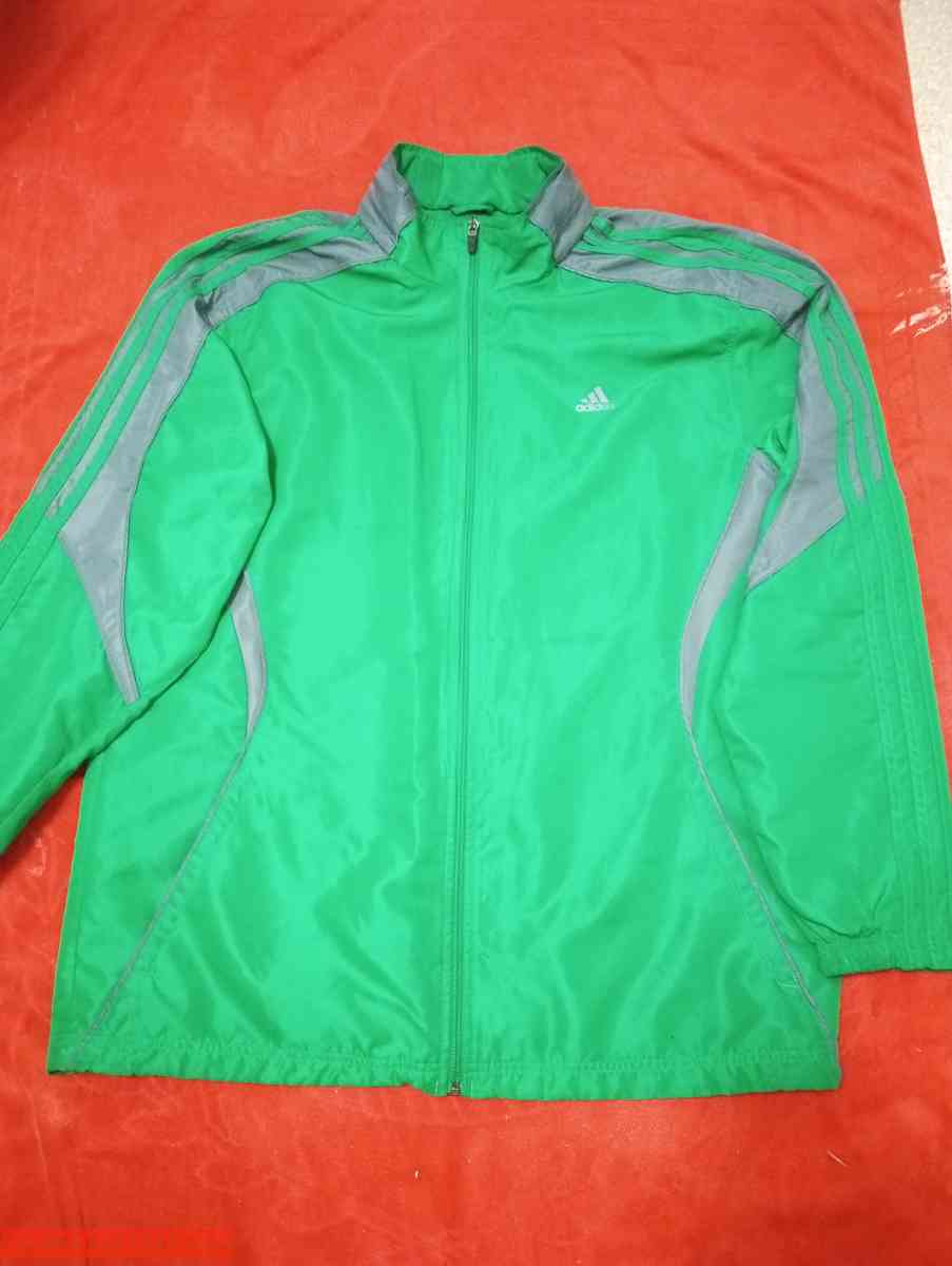 Adidas tops - Seattle, Washington - FleaMarketBay