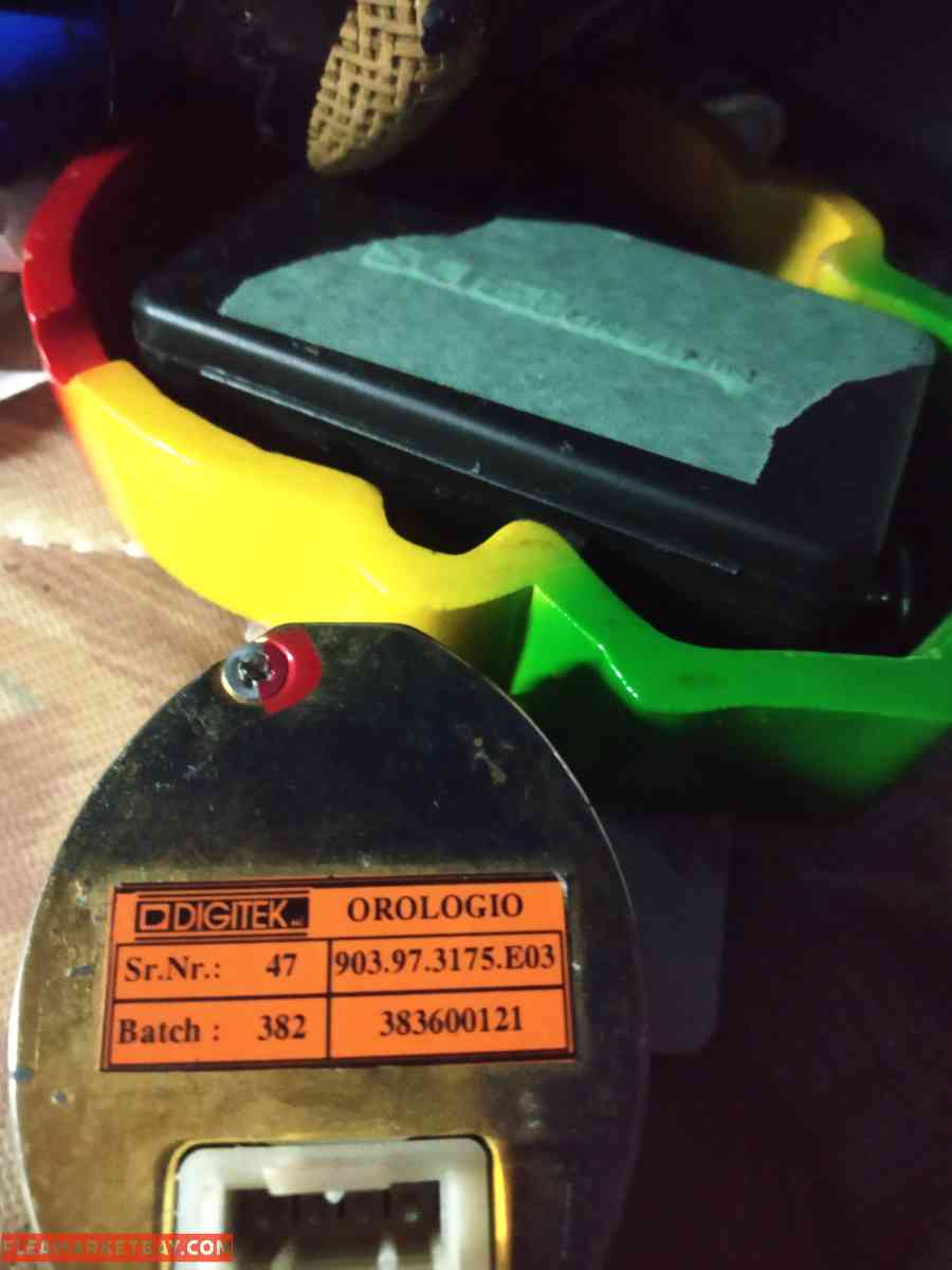 moisturizer clock - San Diego, California - FleaMarketBay