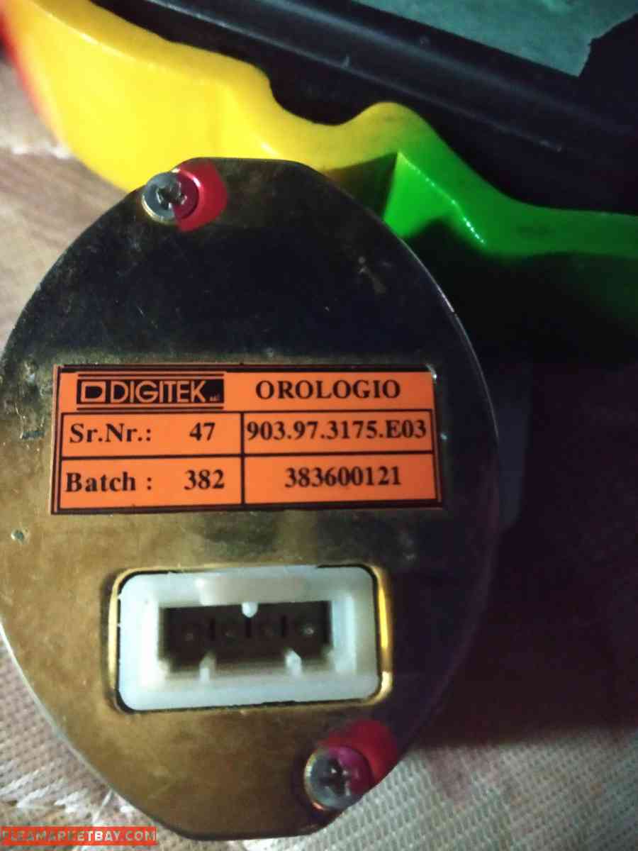 moisturizer clock - San Diego, California