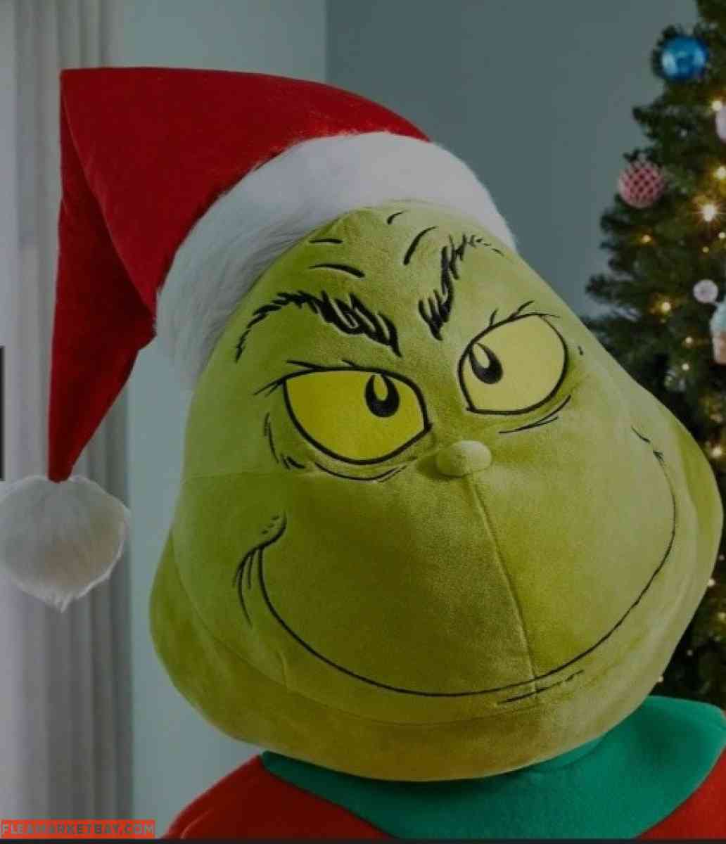 6ft Automated Santa & Grinch - Grandview, Texas - FleaMarketBay