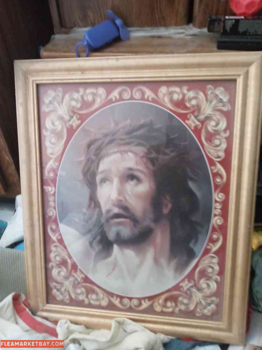 Jesus Christ crying on the cross picture - Victorville, California - FleaMarketBay