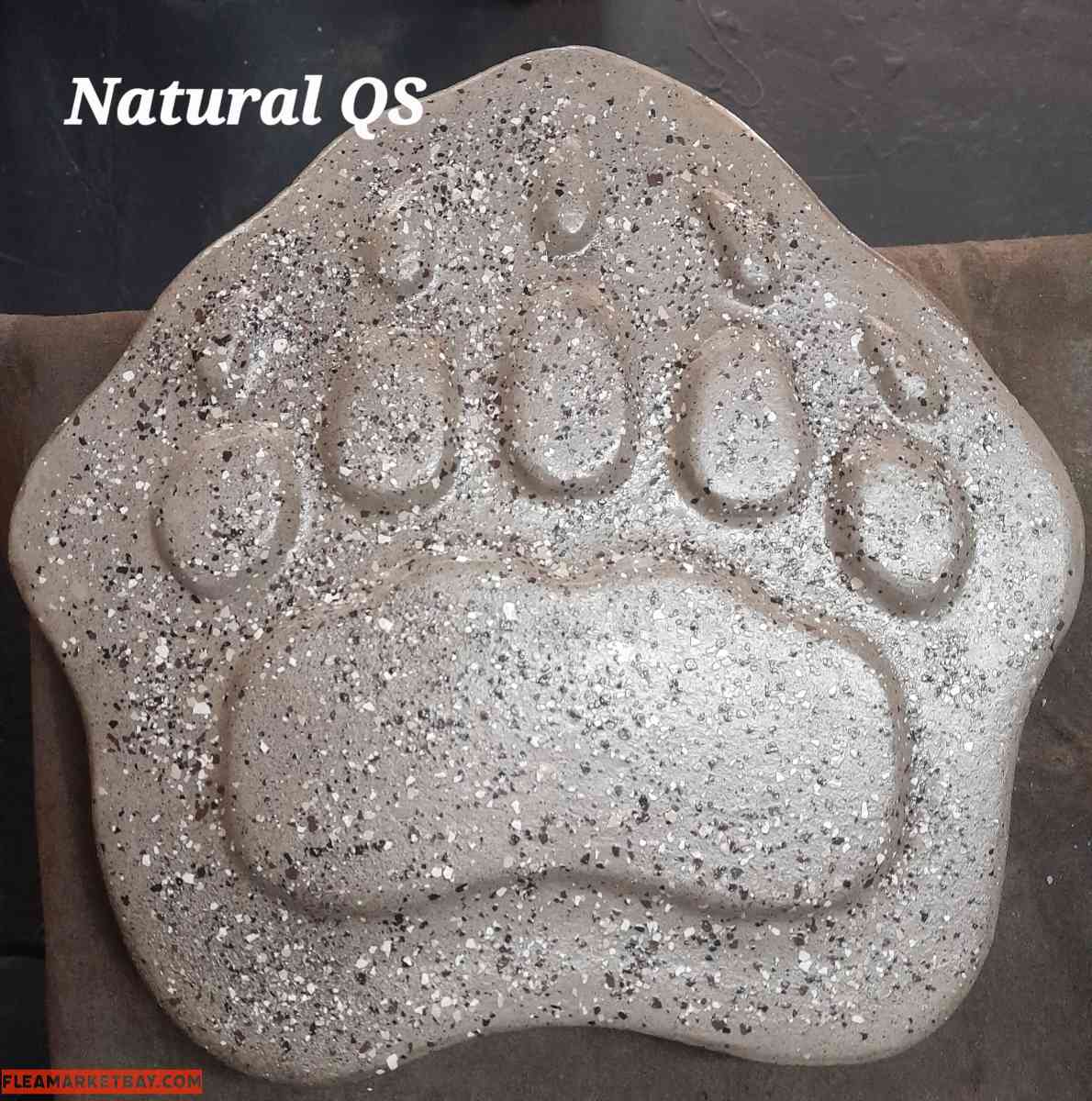 Bear Paw Stepping Stones - Murphy, North Carolina - FleaMarketBay