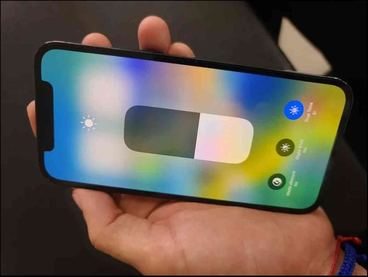 IPhone 12 pro max - Ashaway, Rhode Island - FleaMarketBay