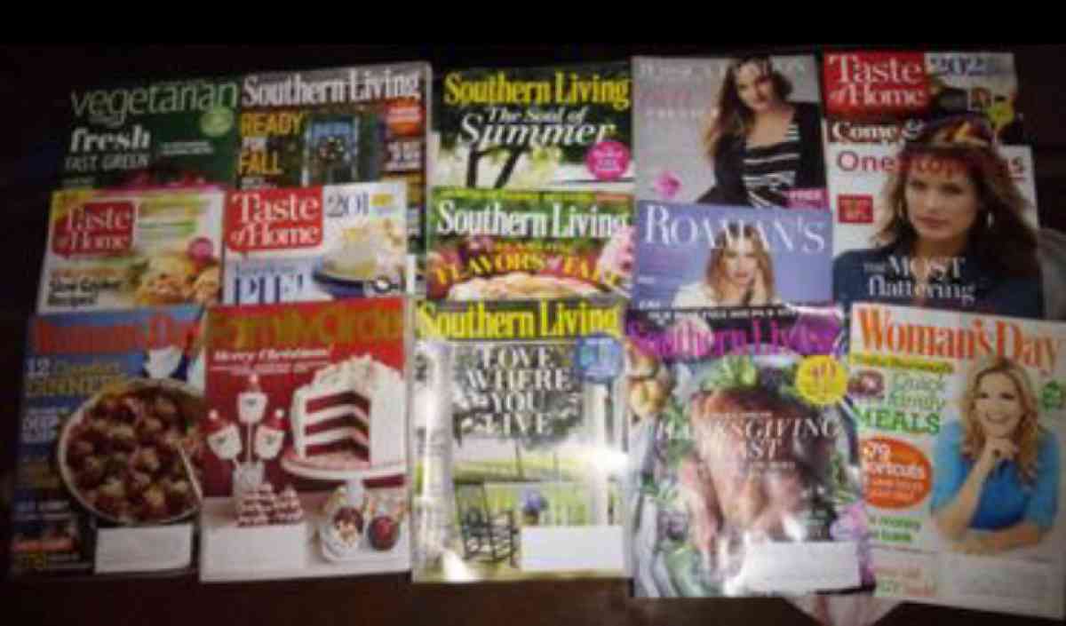 well taken care of magazines for sale - East Saint Louis, Illinois - FleaMarketBay