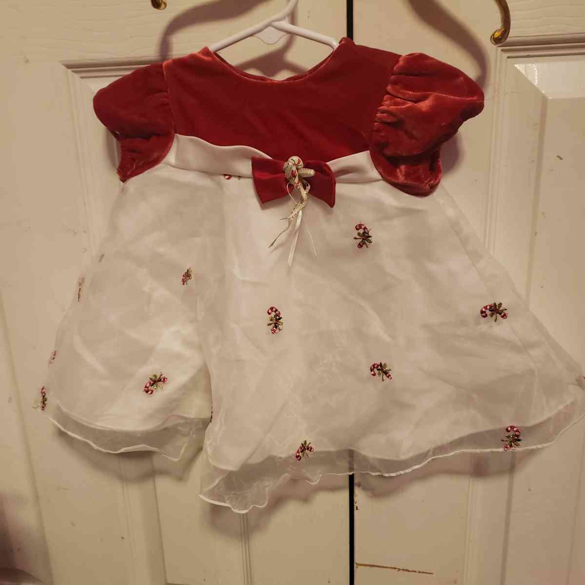 Lots of Newborn to 3months clothing - Greenville, Texas