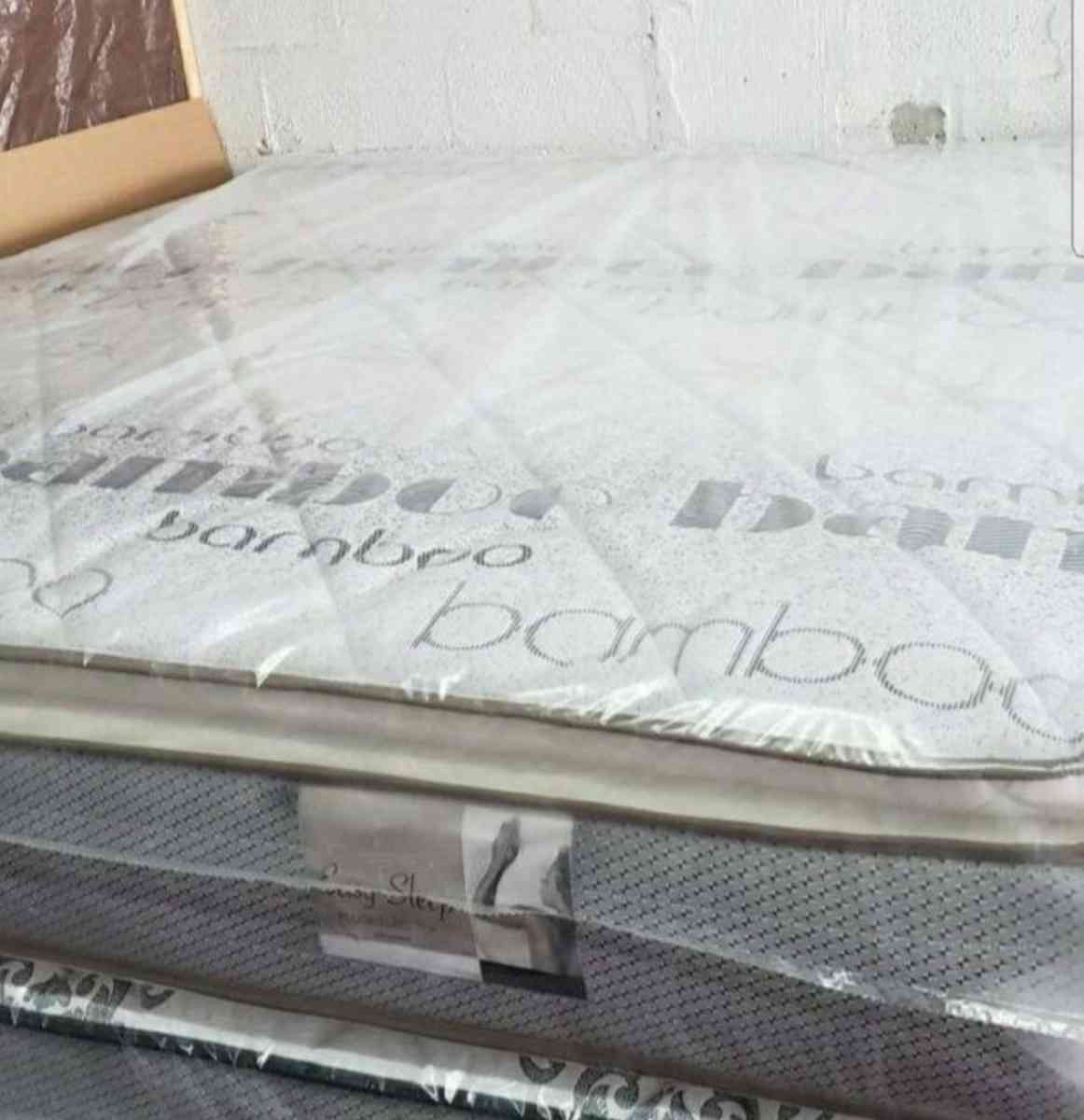 GREAT SALE KING PILLOWTOP MATTRESS WITH FREE BOX SPRING - Miami, Florida