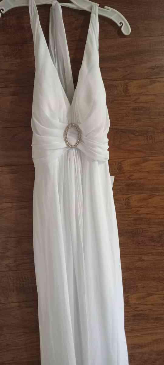 Davids Bridal wedding dress - Strawberry Plains, Tennessee