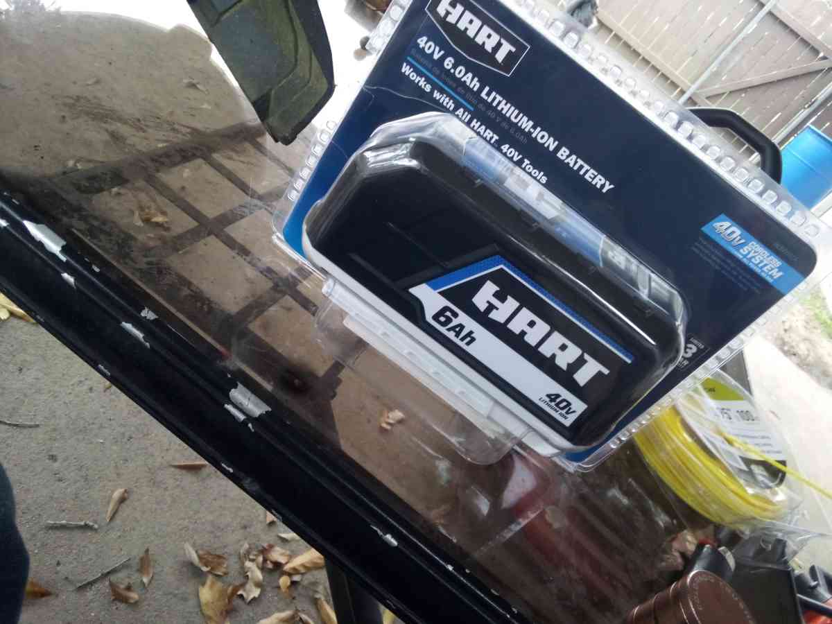 Hart 40v 6ah lithium ion battery - Lafayette, Louisiana - FleaMarketBay