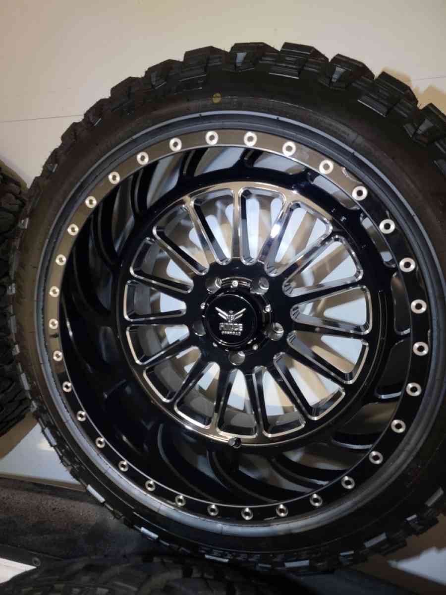 20" force off-road rims &tires - Porterville, California - FleaMarketBay