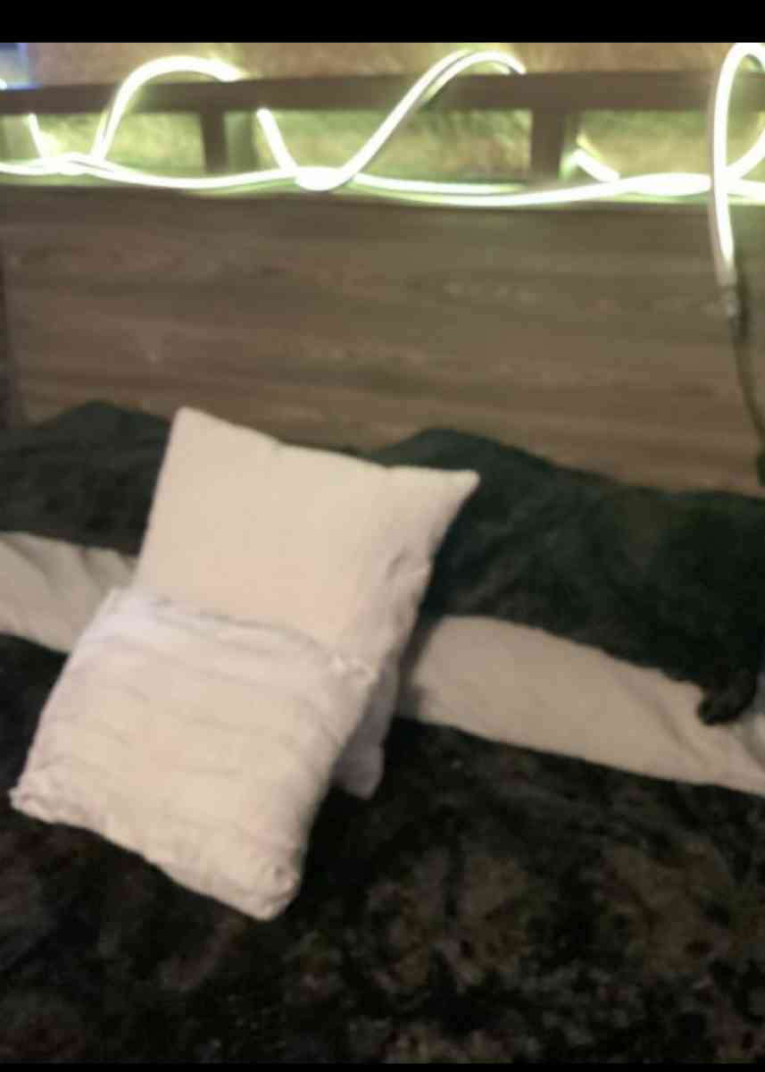 3500 four piece Italian Queen bedroom set