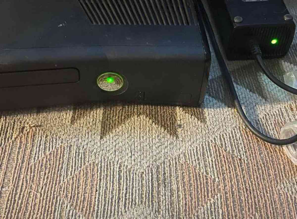 Xbox 360 - Atlanta, Illinois - FleaMarketBay