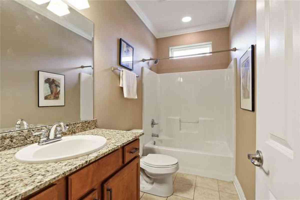 house for rent - New Orleans, Louisiana - FleaMarketBay