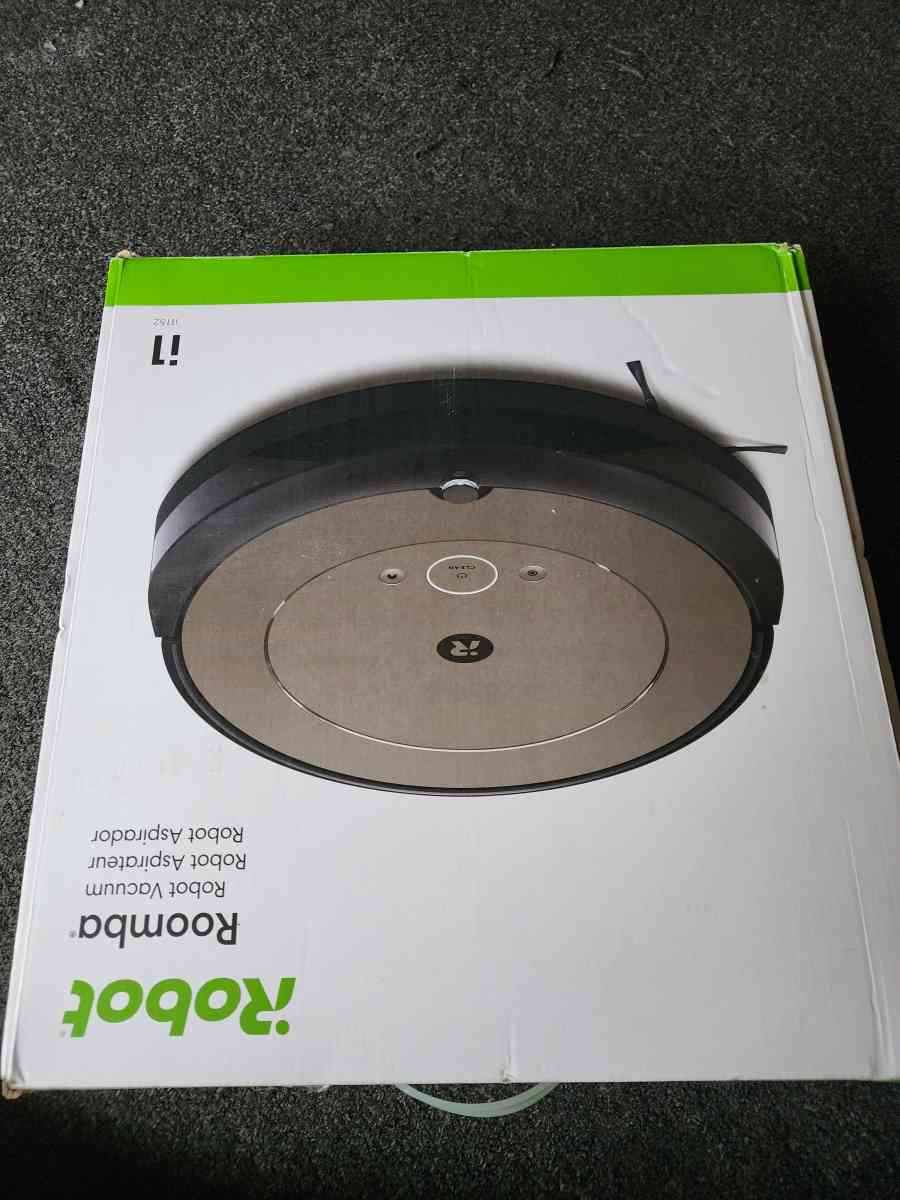 I robot - Rochester, New York - FleaMarketBay