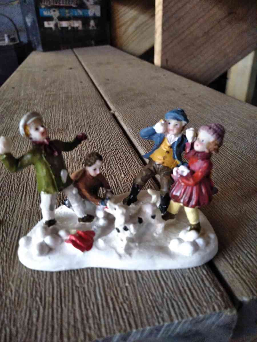 Collectible Christmas Deco - Salisbury, North Carolina