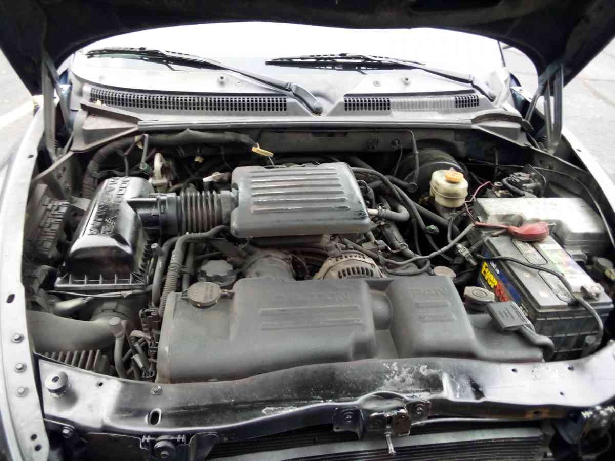 selling or trading 2001 Dodge Durango slt - Dothan, Alabama - FleaMarketBay