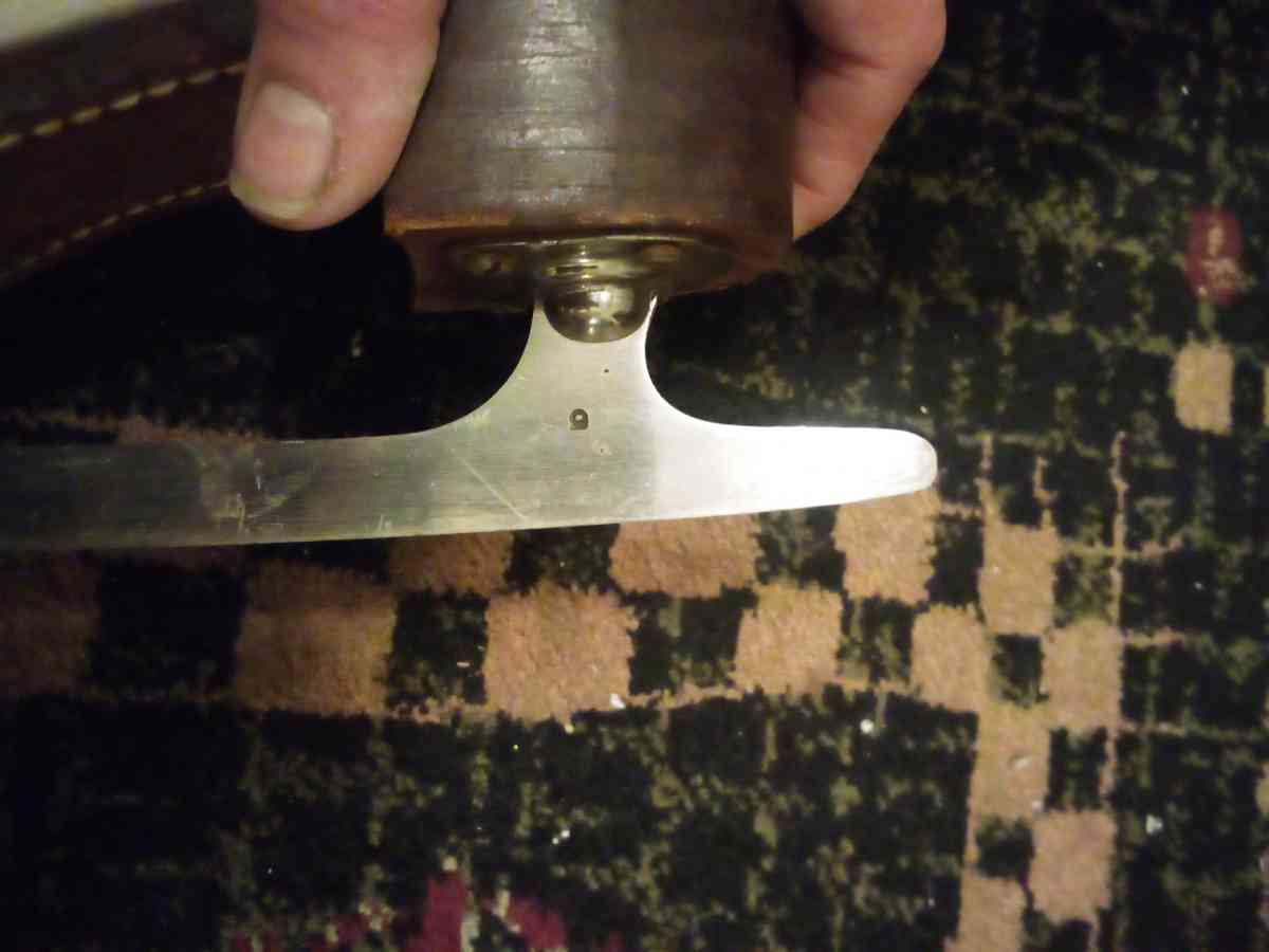 size 5 ice skates - Canton, Ohio - FleaMarketBay