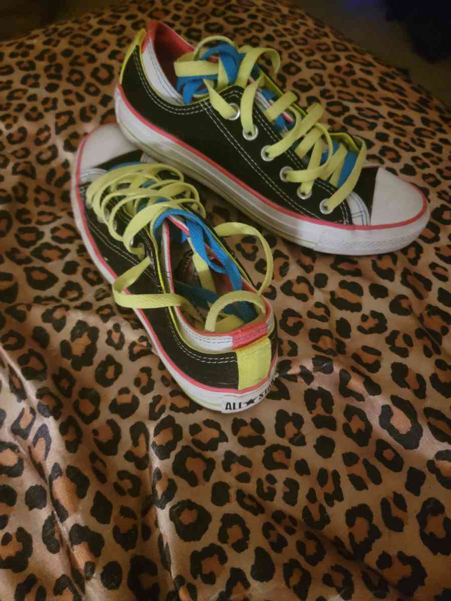 converse all star women's size 7 - Byram, Mississippi